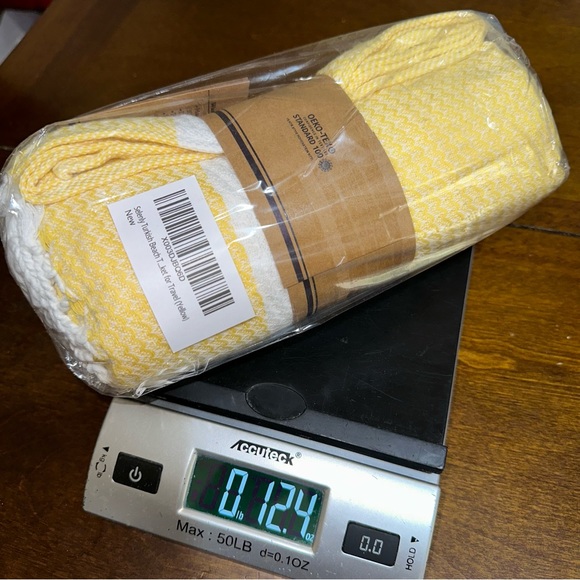 37x71 Turkish Beach Towel, 100% Cotton Pre-Washed Quick Dry - Picture 2 of 9